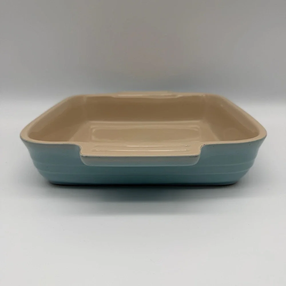 Le Creuset Stoneware 9x9 Square Baking Casserole Dish w/ Handles Sky Blue 18-27
